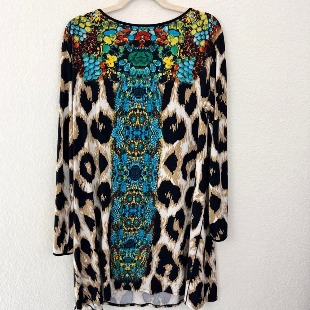 Artsy VTG Eva Varro Ladies Tunic Top
Blouse Size S Abstract Colorful Statement